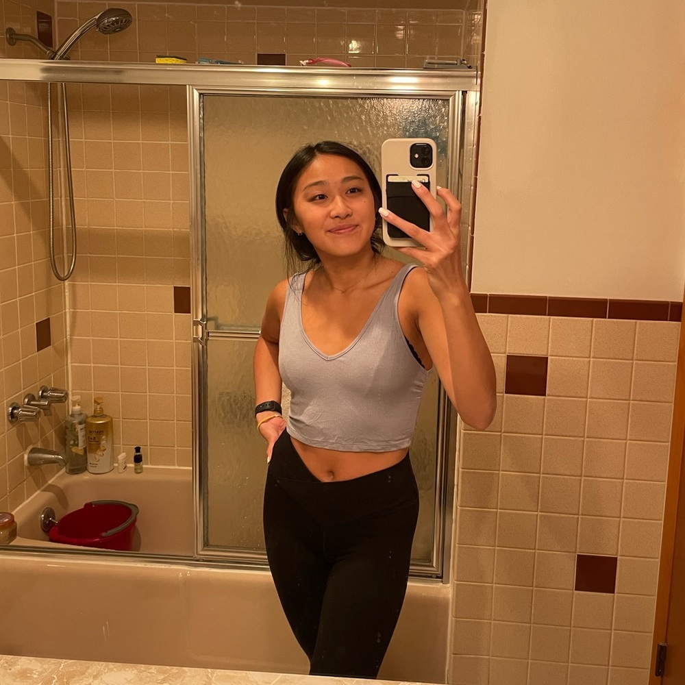 light blue basic crop top - Picture 3 of 3